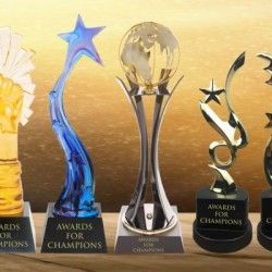 Trophy / Etching / Pewter / Medal / Plaque / Hand Flower Trophy / Etching / Pewter / Medal / Plaque / Hand Flower